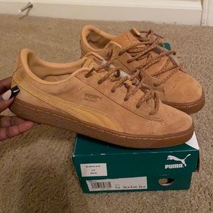Pumas